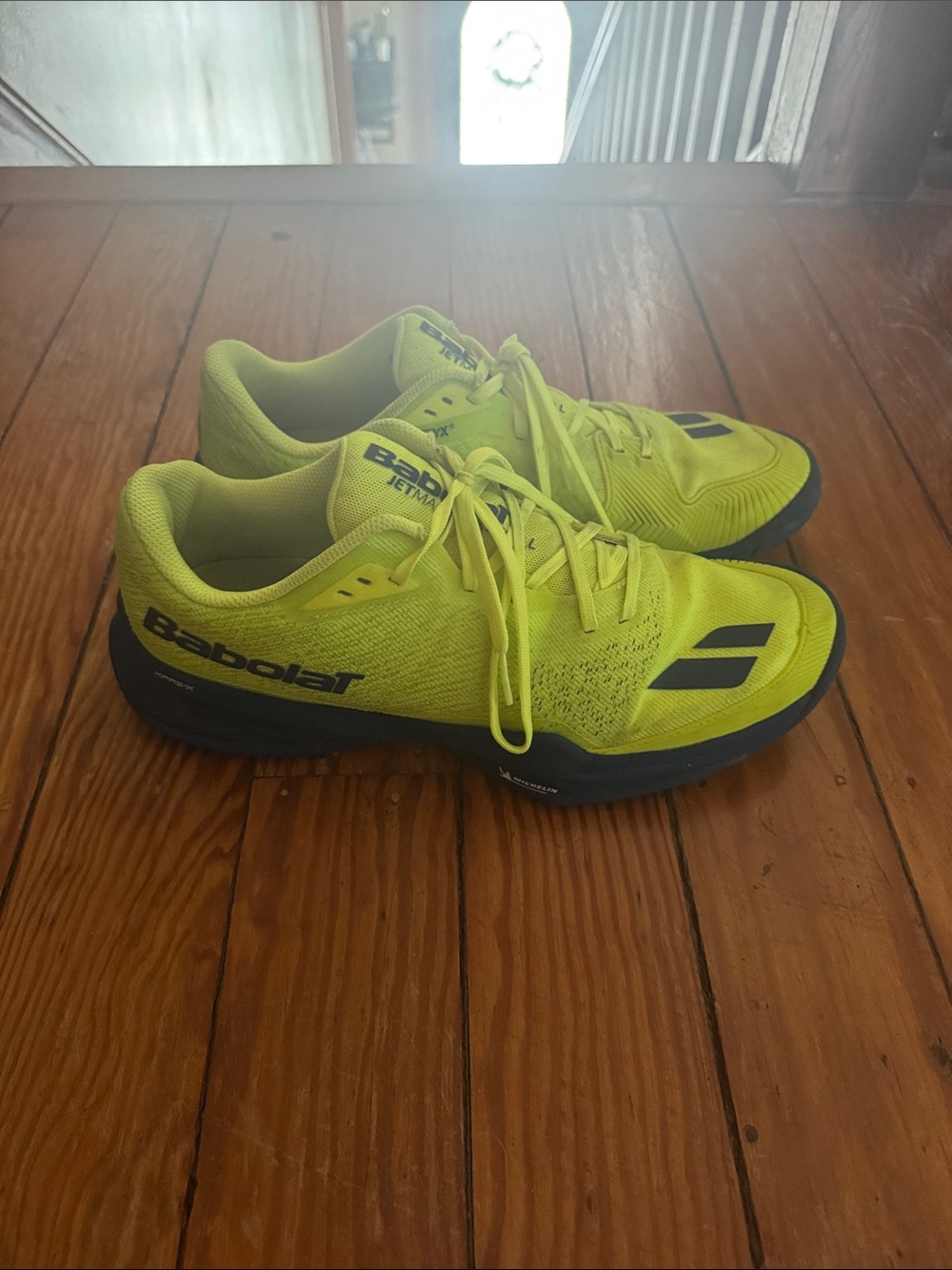 Babolat Men's Lime Green Jet Mach Pickleball Shoes - Lightweight Performance